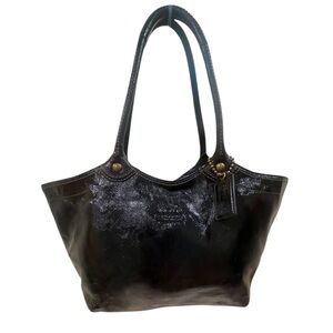 COACH Bleecker NO FLAWS Crinkled Patent Calfskin Leather Bag in Black | LIKE NEW